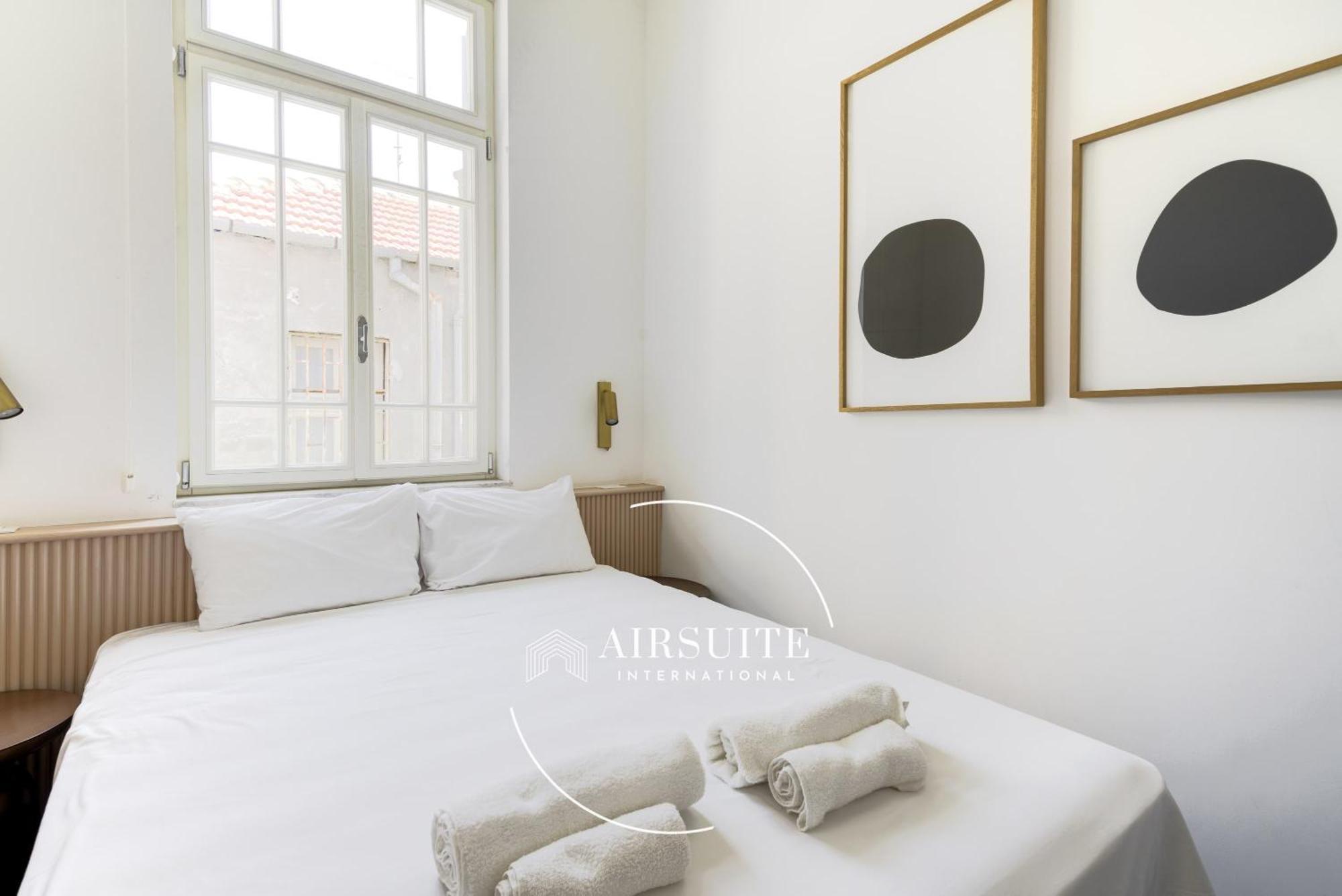 Luxury 2 Bedroom Nachalat Binyamin Collection Vi By Airsuite Apartment
